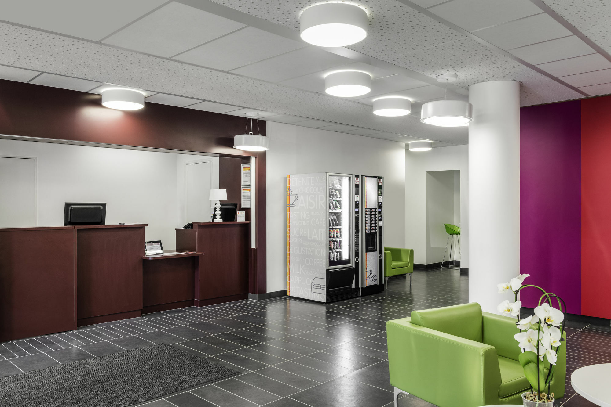 Adagio Access Reuilly 3*